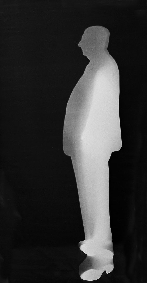 Giorgio De Chirico, Contatti con la superficie sensibile, 1972, photo Claudio Abate ©Archivio Claudio Abate